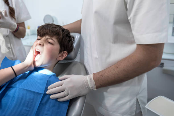 Best Emergency Tooth Extraction in Saco, ME